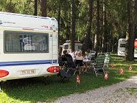 John har fdselsdag, Camping Schiesstand, Brunico, Italien